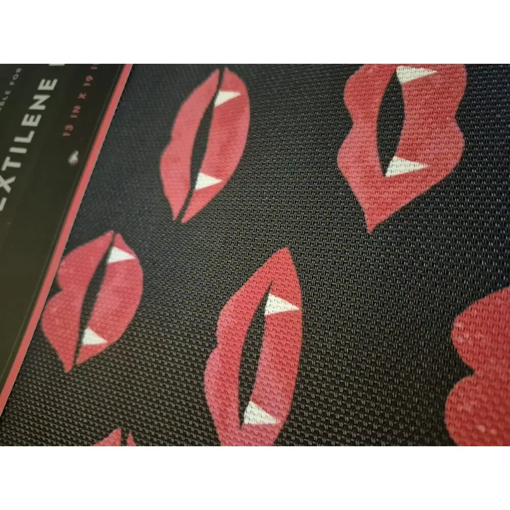 💥 Midnight Magic Placemats & Towels 8 13”x19” Vampire Black Red Teeth Lips A6